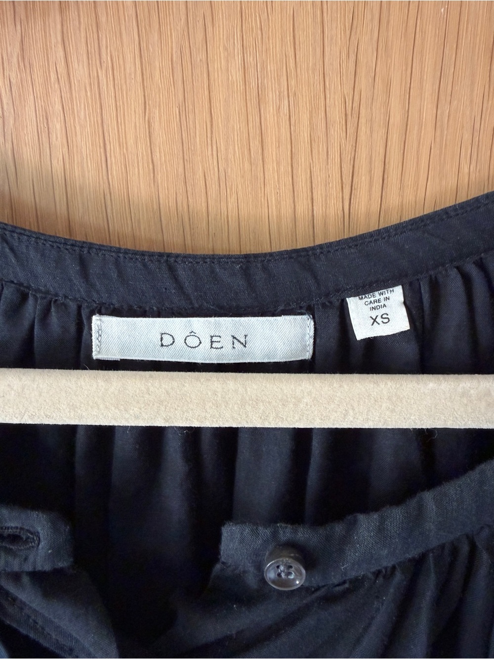 Doen Black Sheer Button-Front Peasant Blouse - Picture 2 of 4